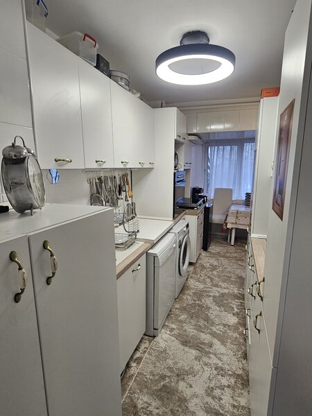 Pantelimon, Mega Mall,