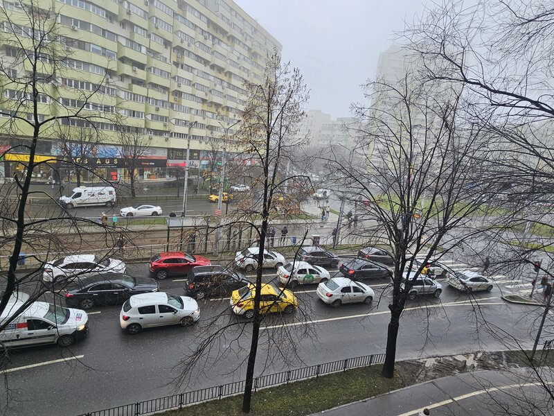 Pantelimon, Mega Mall,